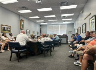 
			
				                                Maysville City Commissioners votes to repeal an alcoholic beverage regulatory fee at regular meeting on Thursday, July 11.
                                 Lauren Tatman/The Ledger Independent

			
		